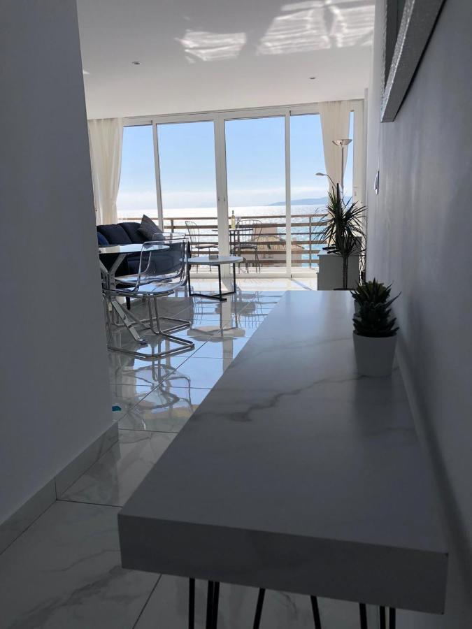 Amazing View Apartment Estepona Puerto Exterior foto